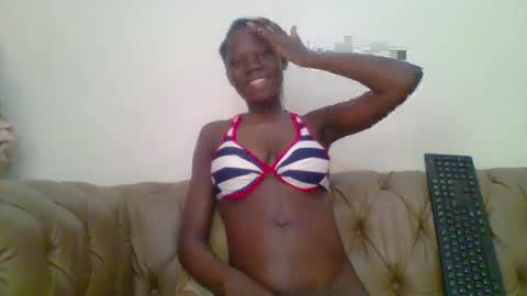 Snapshot of sweet_sharon01 chatting on 07-14-26, 11:38 Sharon online show from 07-14-26, 11:38