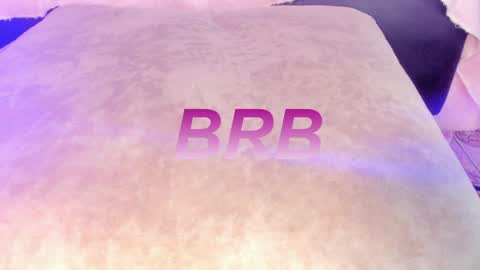 Snapshot of sweet_skiinny chatting on 03-12-25, 03:40 Adeline online show from 03-12-25, 03:40