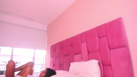 sweet_stacie online show from 03-05-25, 08:00