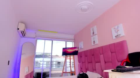 sweet_stacie online show from 09-25-25, 01:15