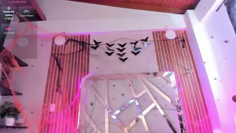 Snapshot of sweet_tamara__ chatting on 10-28-25, 08:11 tamy online show from 10-28-25, 08:11