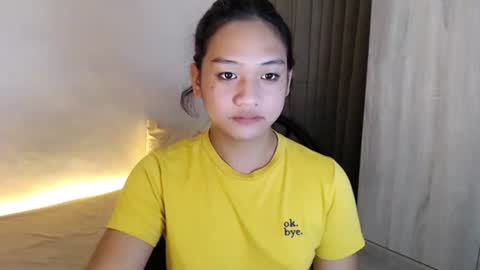 Snapshot of sweet_tenshi chatting on 09-30-25, 04:06 tenshi online show from 09-30-25, 04:06