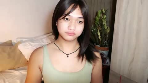 Snapshot of sweet_tenshi chatting on 10-24-25, 08:49 tenshi online show from 10-24-25, 08:49