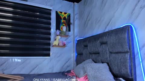 Isabella online show from 12-08-24, 09:19