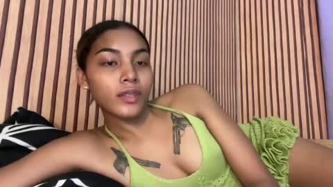 Snapshot of sweet_trishaxx chatting on 07-12-26, 10:17 Trisha online show from 07-12-26, 10:17
