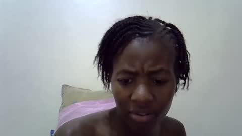 Snapshot of sweet_vee1 chatting on 02-01-26, 05:11 Princess vee online show from 02-01-26, 05:11