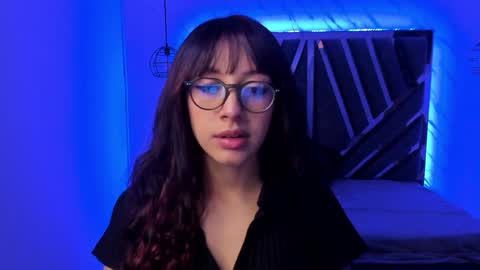 Snapshot of sweet_venus4 chatting on 01-27-25, 06:41 sweet_venus4 online show from 01-27-25, 06:41