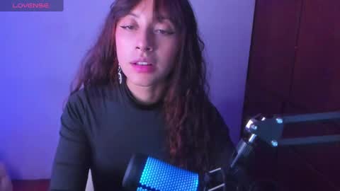 Snapshot of sweet_venus4 chatting on 03-06-25, 05:22 sweet_venus4 online show from 03-06-25, 05:22