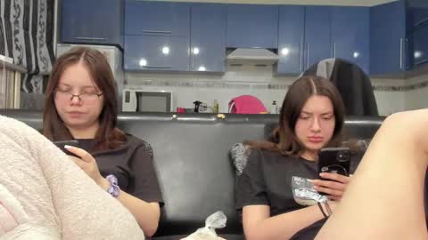 sweet_violetti online show from 02-07-25, 04:14