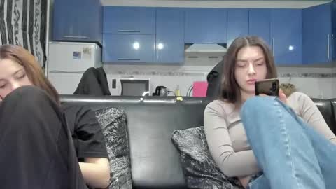 sweet_violetti online show from 02-09-25, 03:45