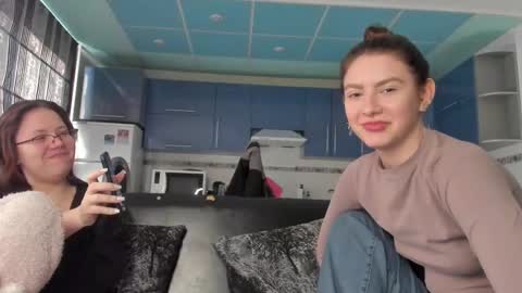 sweet_violetti online show from 02-16-25, 01:38