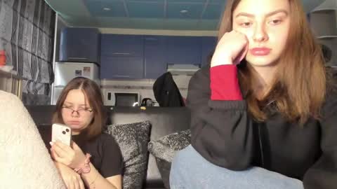 sweet_violetti online show from 02-17-25, 02:37