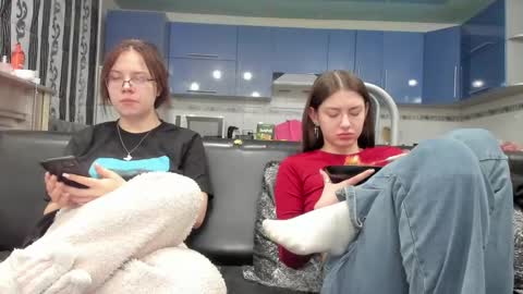 sweet_violetti online show from 02-22-25, 03:14