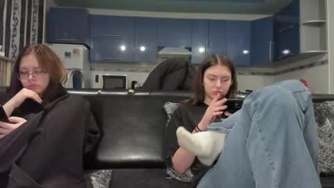 sweet_violetti online show from 02-23-25, 03:40