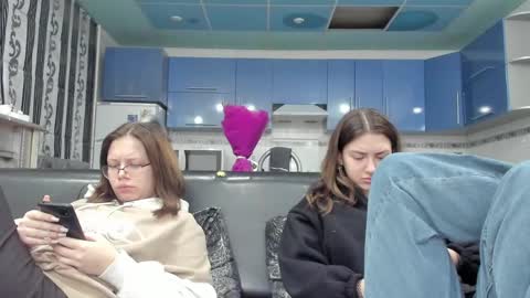 sweet_violetti online show from 03-03-25, 07:06