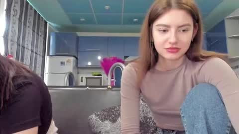 sweet_violetti online show from 03-05-25, 10:11