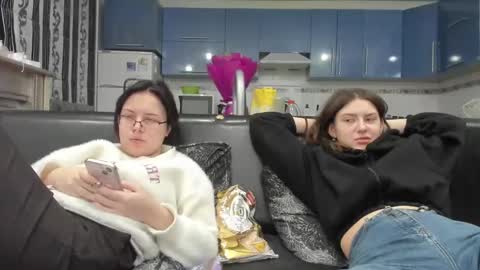 sweet_violetti online show from 03-07-25, 07:16