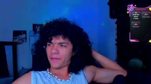 Snapshot of sweet_vond chatting on 05-17-26, 08:16 Steven independent model online show from 05-17-26, 08:16
