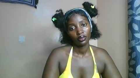 Snapshot of sweet_zuri3 chatting on 05-11-26, 10:21 zuri online show from 05-11-26, 10:21
