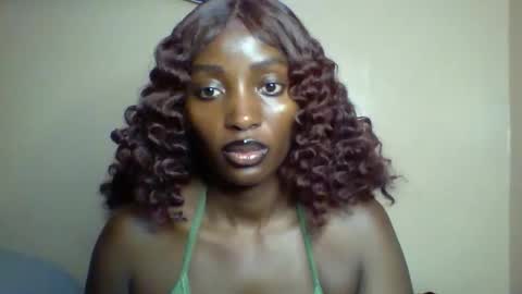 Snapshot of sweet_zuri3 chatting on 05-19-26, 08:31 zuri online show from 05-19-26, 08:31
