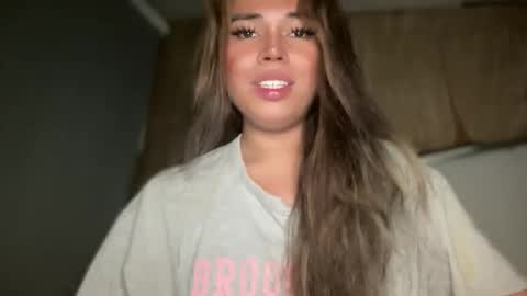 Snapshot of sweetalexa19 chatting on 09-29-25, 07:30 alexa your one and only queen online show from 09-29-25, 07:30