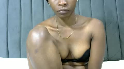 LIANAH online show from 01-13-26, 11:59