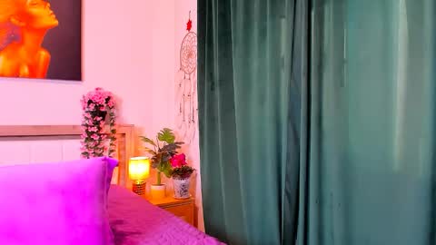 Viorica online show from 03-16-26, 05:44