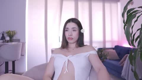 Camila online show from 02-12-26, 08:15