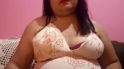 sweetapple808216 online show from 12-25-24, 03:50