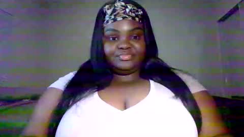 Snapshot of sweetaria04 chatting on 01-06-26, 02:04 sweetaria04 online show from 01-06-26, 02:04