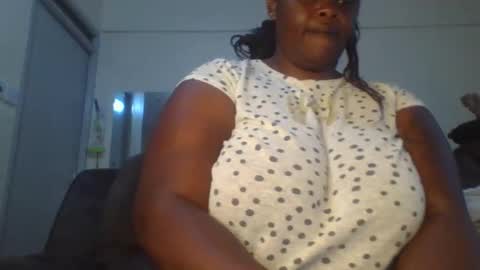 sweetbaby46 online show from 09-17-25, 10:39