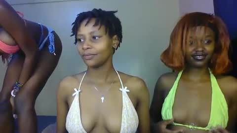 Snapshot of sweetbaby_30 chatting on 04-27-26, 03:48 Sweetbaby 30 online show from 04-27-26, 03:48
