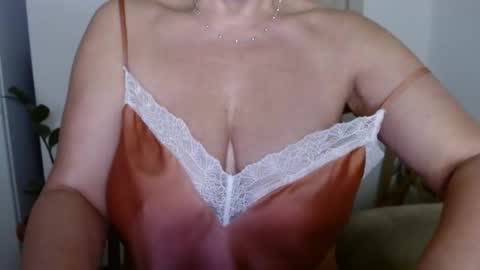 Diana online show from 02-12-25, 12:37