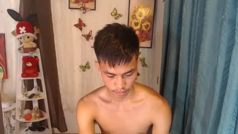 Snapshot of sweetbigcockz chatting on 12-22-24, 10:15 sweetbigcockz online show from 12-22-24, 10:15