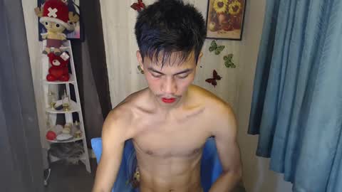 Snapshot of sweetbigcockz chatting on 01-11-25, 09:04 sweetbigcockz online show from 01-11-25, 09:04