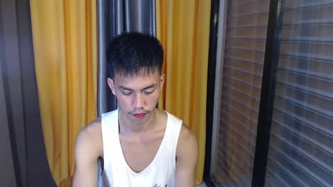 Snapshot of sweetbigcockz chatting on 02-06-25, 09:43 sweetbigcockz online show from 02-06-25, 09:43