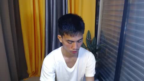 Snapshot of sweetbigcockz chatting on 02-10-25, 04:47 sweetbigcockz online show from 02-10-25, 04:47