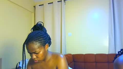 melsy online show from 06-14-26, 04:42