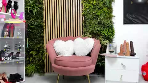 Cherry online show from 10-15-25, 06:02