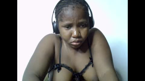 Snapshot of sweetcoochiex chatting on 06-24-26, 11:37 sweetcoochiex online show from 06-24-26, 11:37