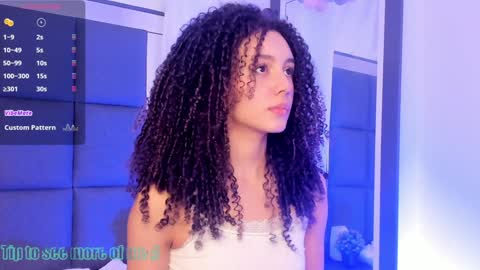 Snapshot of sweetcurly1 chatting on 12-26-24, 01:32 M I A online show from 12-26-24, 01:32