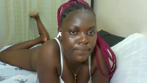 Snapshot of sweetdarkskin chatting on 01-27-25, 04:43 CLARIS online show from 01-27-25, 04:43