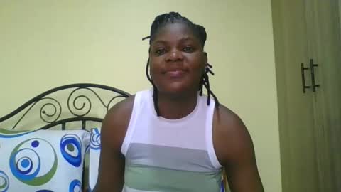 Snapshot of sweetdarkskin chatting on 09-27-25, 07:57 CLARIS online show from 09-27-25, 07:57