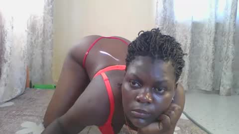 Snapshot of sweetdarkskin chatting on 05-17-26, 11:50 CLARIS online show from 05-17-26, 11:50