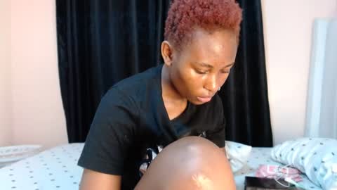 Snapshot of sweetdeee_ chatting on 07-10-26, 06:50 sweetDee online show from 07-10-26, 06:50
