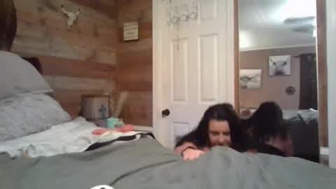 Snapshot of sweetdelight84 chatting on 10-14-25, 12:50 kandy online show from 10-14-25, 12:50