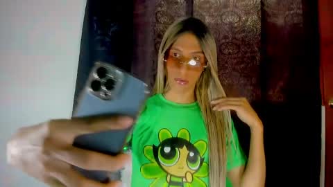 Amelia online show from 04-05-26, 03:20