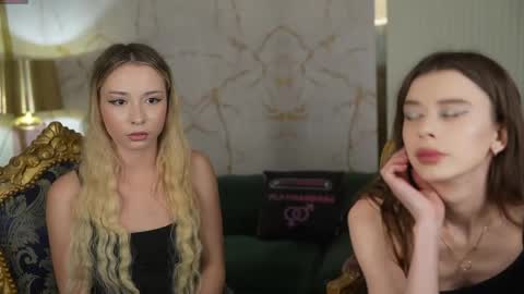 Snapshot of sweetdesiree_ chatting on 04-23-26, 12:29 Amelia online show from 04-23-26, 12:29