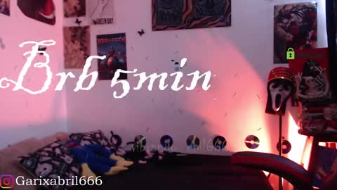 Snapshot of sweetdevil631 chatting on 01-08-25, 05:37 Abril online show from 01-08-25, 05:37