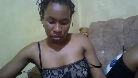 sweetdiva2012 online show from 02-25-25, 01:50